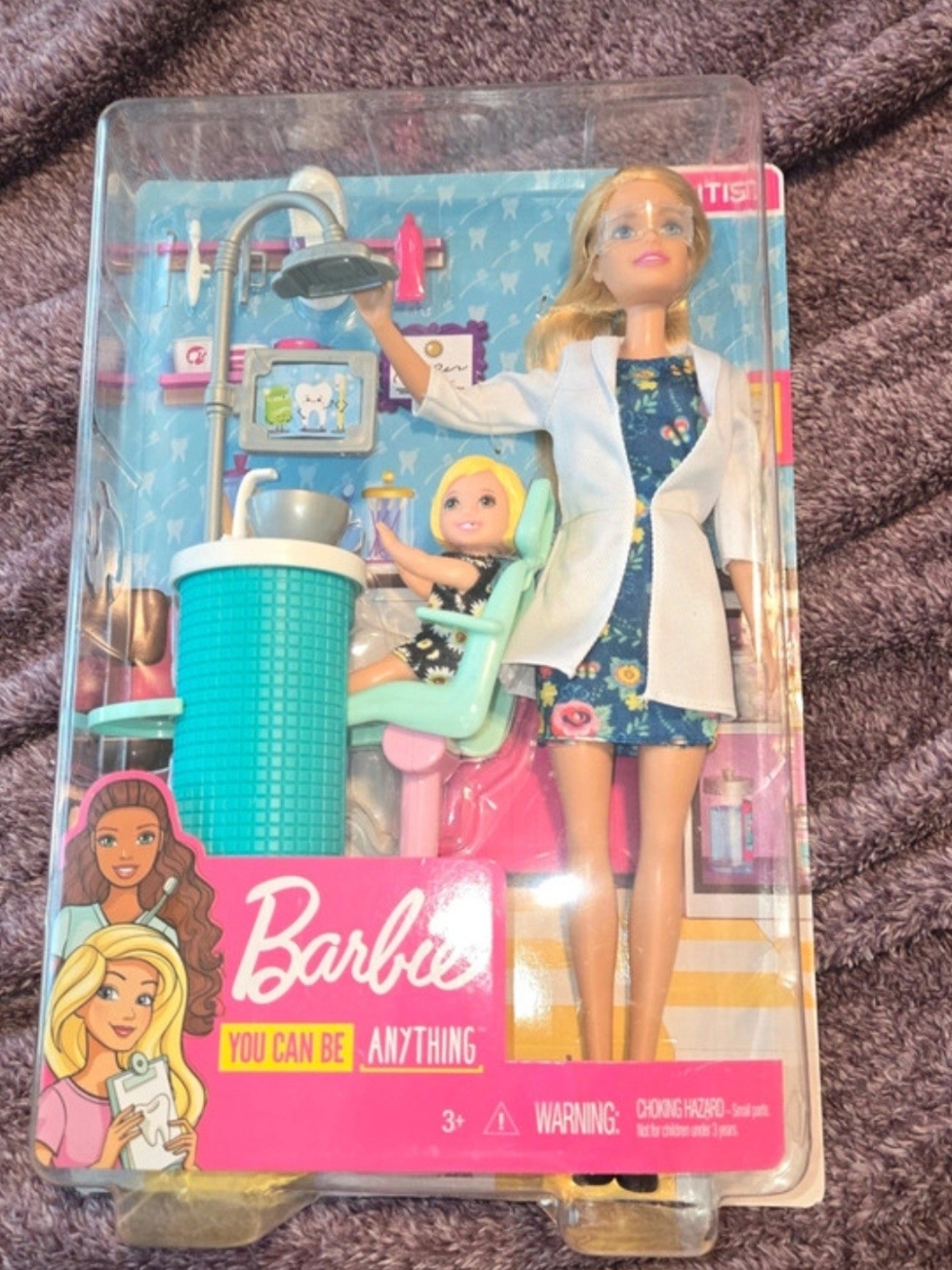 Barbie Dental Clinic Playset with White Coat & Aqua Chair